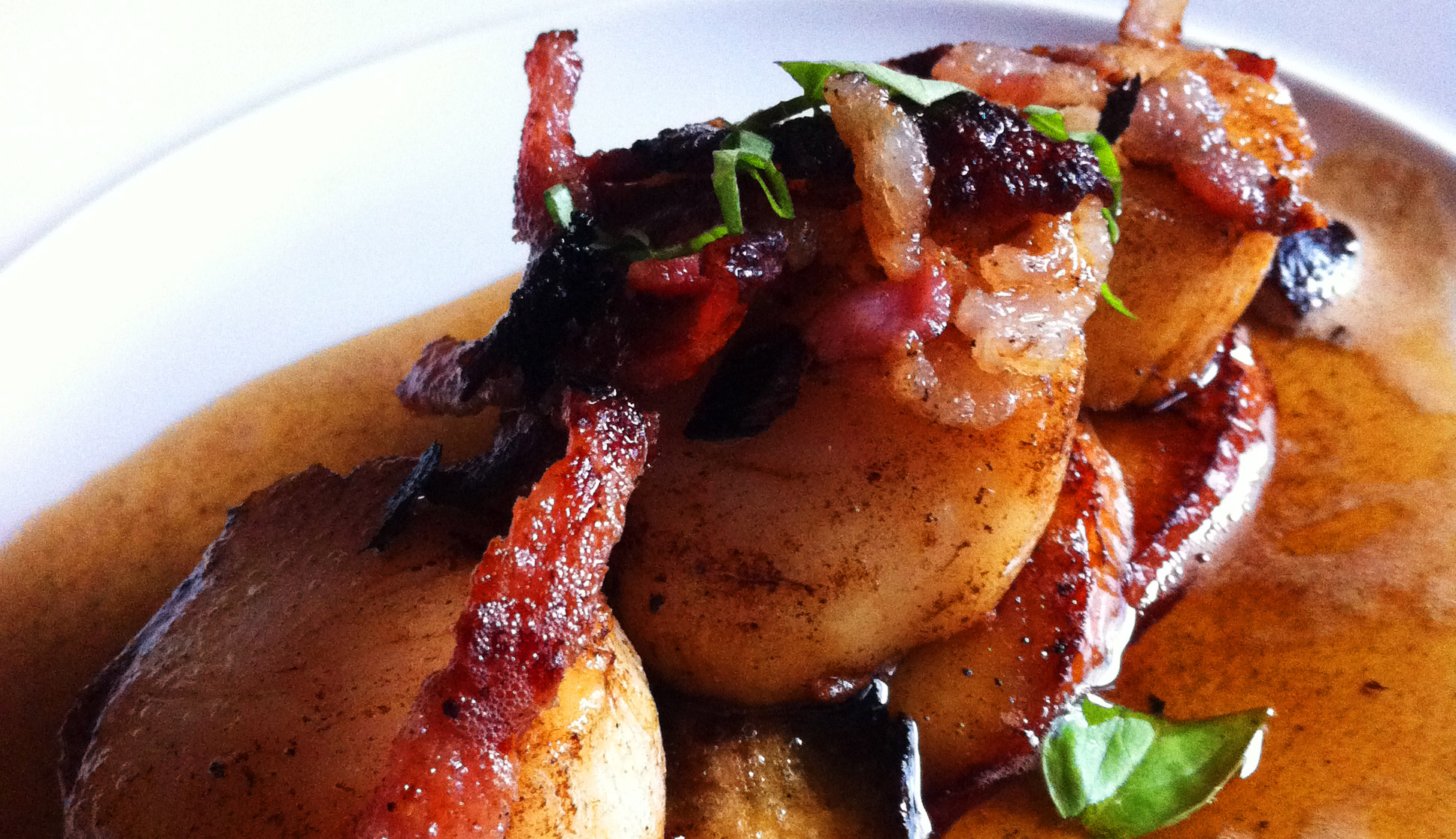 Scallops with Bacon, Black Pudding & Apple
